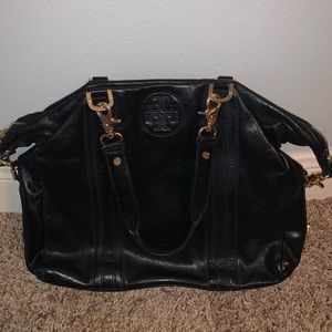 tory burch black and gold handbag